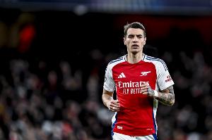 爱游戏aiyouxi首页-基维奥尔首发的最近21场各项赛事中，阿森纳15胜6平保持不败