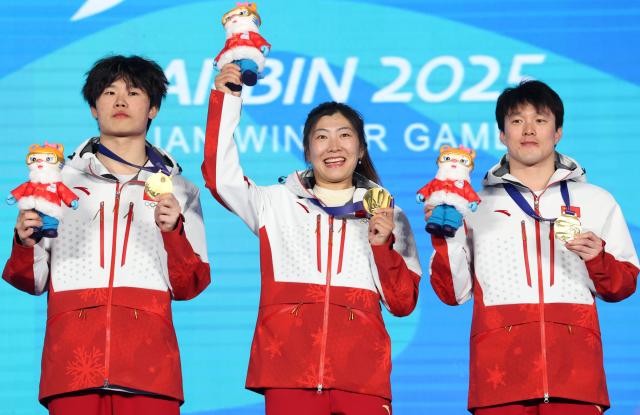 亚冬会空中技巧中国摘四金 徐梦桃齐广璞越老越妖